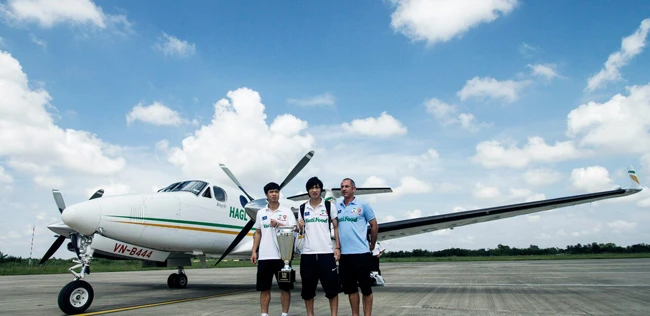 Bầu Đức, U19 HAGL, Công Phượng