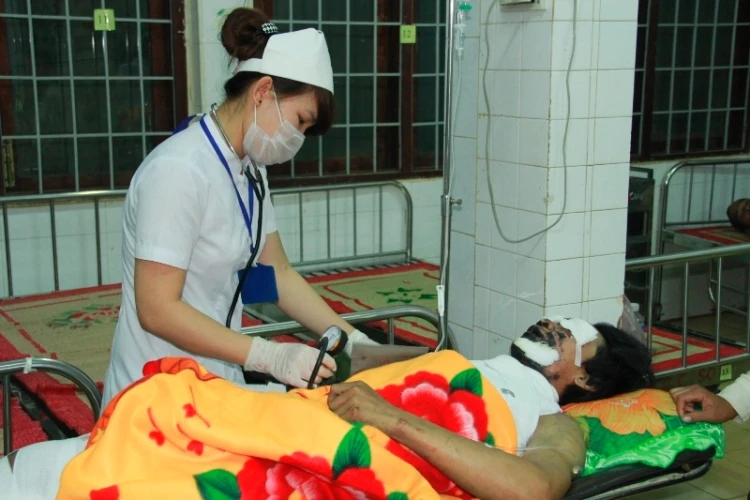 Đắk Nông: Nổ thuốc súng kinh hoàng, 4 người nguy kịch ảnh 3