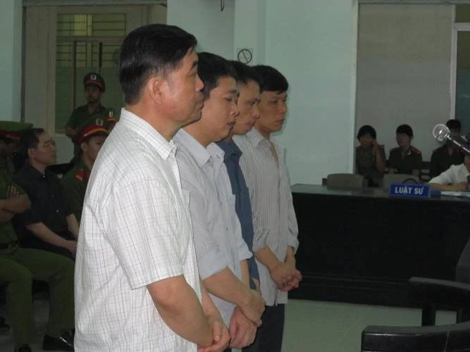 Xét xử tham ô tại Vinalines: Thấy bảo ký thì ký thôi chứ không đọc ảnh 1