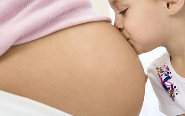 Những trường hợp được phép nhờ mang thai hộ ảnh 1