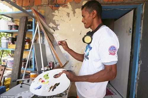 Cuộc sống bên trong nhà tù khét tiếng nhất Brazil ảnh 9