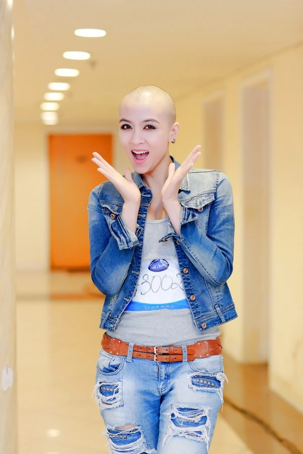 “Mỹ nhân đầu trọc” gây ấn tượng mạnh tại vòng loại “Vietnam Idol“ ảnh 10