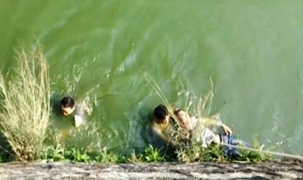 Chàng trai nhảy sông tự tử vì cô dâu tương lai quá xấu ảnh 5