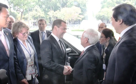 Chủ tịch UBND TPHCM Lê Hoàng Quân tiếp đón Thủ tướng Nga&nbsp;Dmitry Medvedev.
