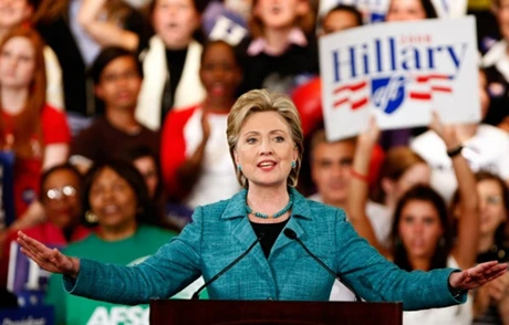 Bà Hillary Clinton trong một buổi vận động tranh cử. (Ảnh: