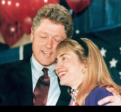 Bà Hillary Clinton trong một buổi vận động tranh cử. (Ảnh: