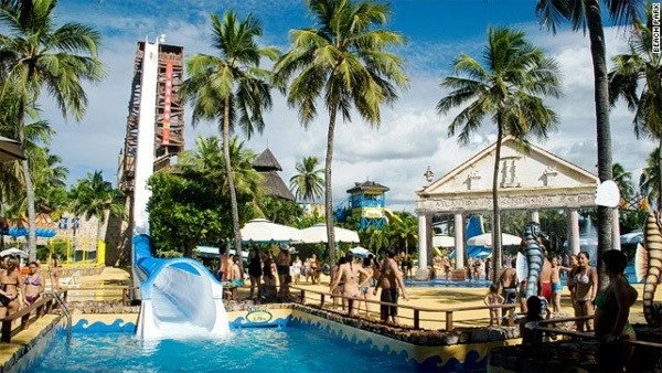 Mê mẩn với những công viên nước hoành tráng nhất thế giới ảnh 8