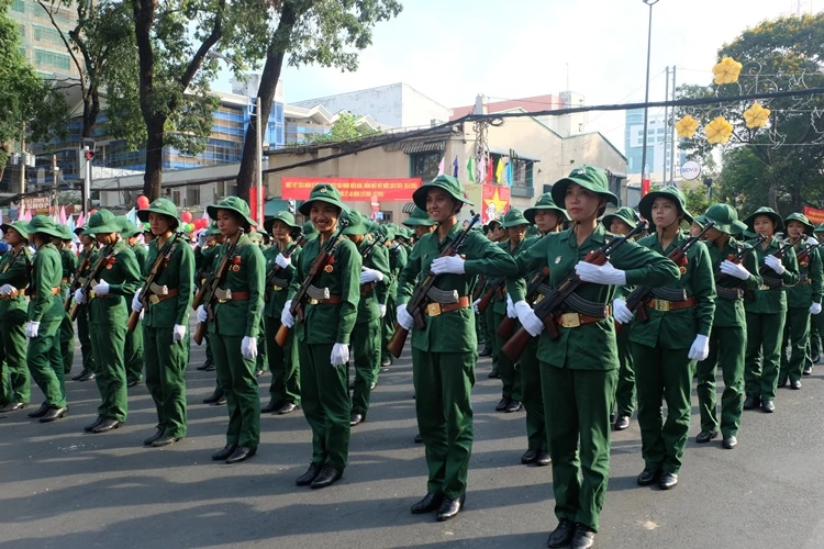 Tổng duyệt diễu binh, diễu hành kỷ niệm 40 năm thống nhất đất nước ảnh 5