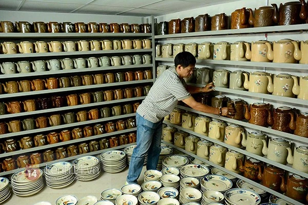 Kho báu hơn 100 ngàn đồ cổ của "ông vua gốm sứ Sài Gòn" ảnh 1