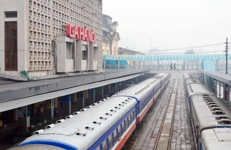 Giảm giá vé tàu cho thí sinh thi đại học, cao đẳng trong cả nước ảnh 1