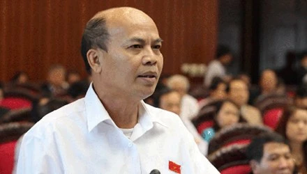 Bùng nổ tranh cãi ‘quy định quyền im lặng là diễn biến hòa bình, chống lại nhân dân’ ảnh 1