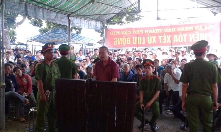 Giết bạn vì đòi lại tiền hùn kinh doanh không được ảnh 1