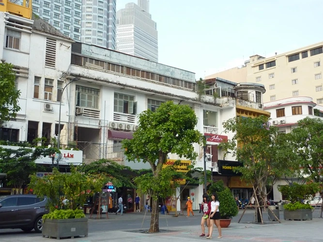 Không cho thú cưng vào phố đi bộ ảnh 4