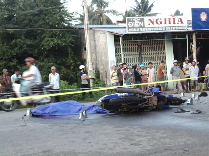 Hai người thiệt mạng lúc gần sáng ảnh 1