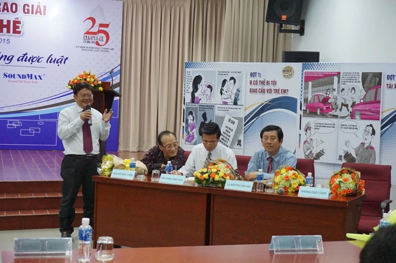 Trao giải À RA THẾ: Sôi nổi cãi nhau, cùng đưa pháp luật vào cuộc sống ảnh 21 Trao giải À RA THẾ: Sôi nổi cãi nhau, cùng đưa pháp luật vào cuộc sống ảnh 21