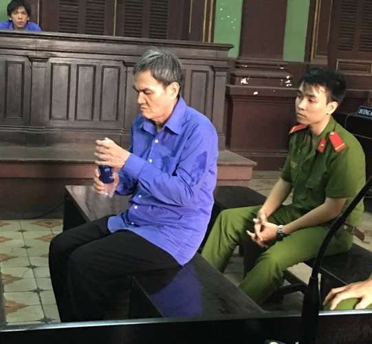 Giết hàng xóm vì... bộ ghế đá ảnh 1