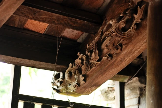 Những câu chuyện kỳ bí quanh ngôi nhà Bá Kiến