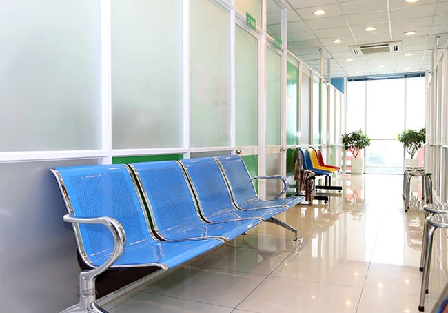 Bác sĩ chuyên khoa không được vắng mặt lâu tại phòng khám ảnh 1