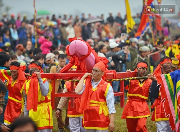 Lễ hội rước của quý độc nhất vô nhị ở Lạng Sơn - Ảnh 9.