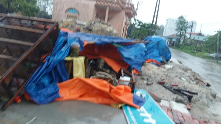 Quảng Ninh: Lốc xoáy bất ngờ tại đảo Minh Châu ảnh 2