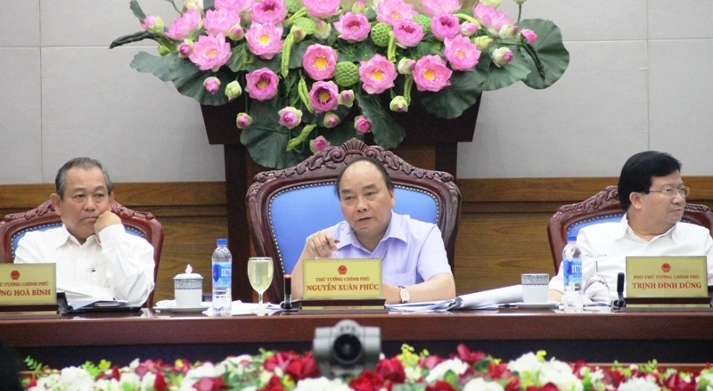 Thủ tướng: Ô nhiễm môi trường - không thể để ‘cha chung không ai khóc’ ảnh 1