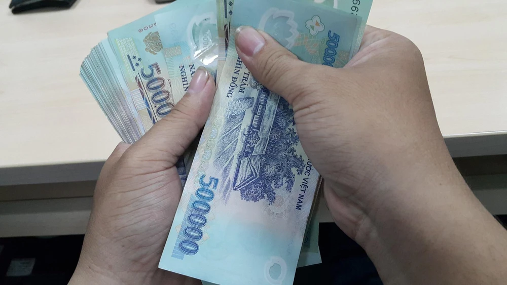 Chính sách mới có hiệu lực trong tháng 10-2016 ảnh 1