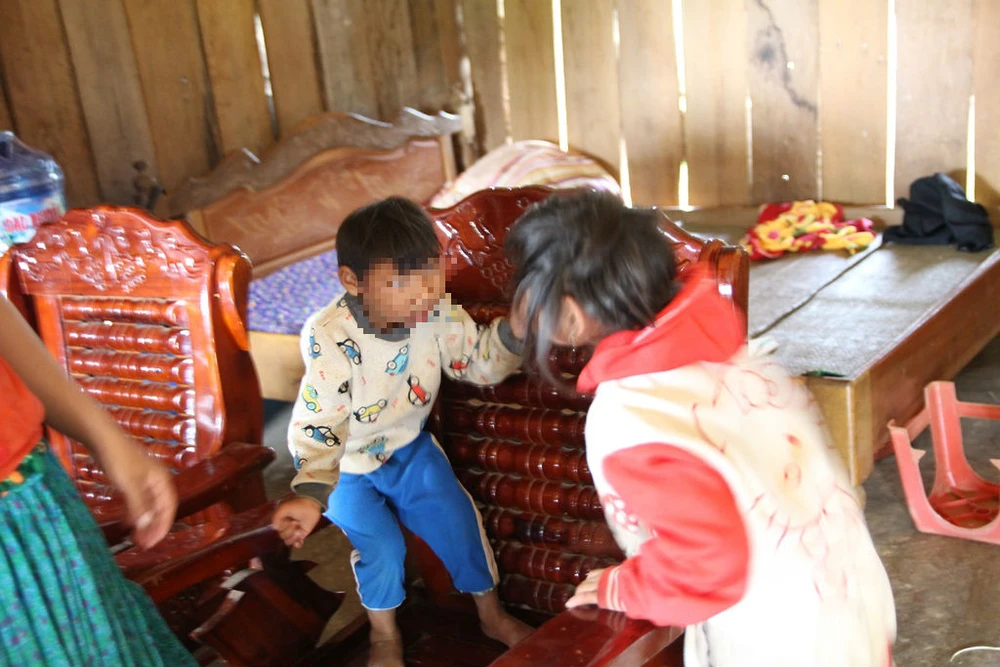 Hai trường hợp bị đầu nhỏ mới phát hiện tại xã Ea Đăh, huyện Krông Năng