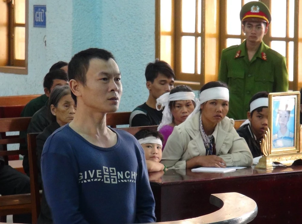 Hoàng Xuân Khoát tại tòa