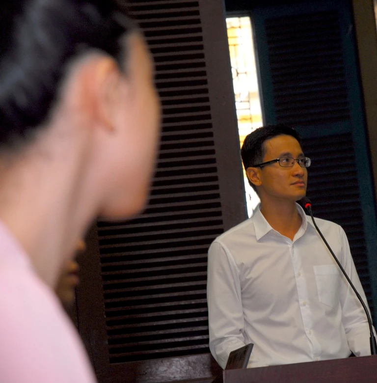 Phương Nga cương quyết im lặng, không trả lời luật sư ảnh 13