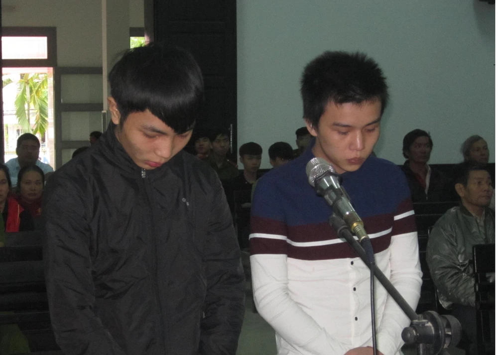 Tuyên án vụ đâm chết người ngủ cạnh bạn gái cũ