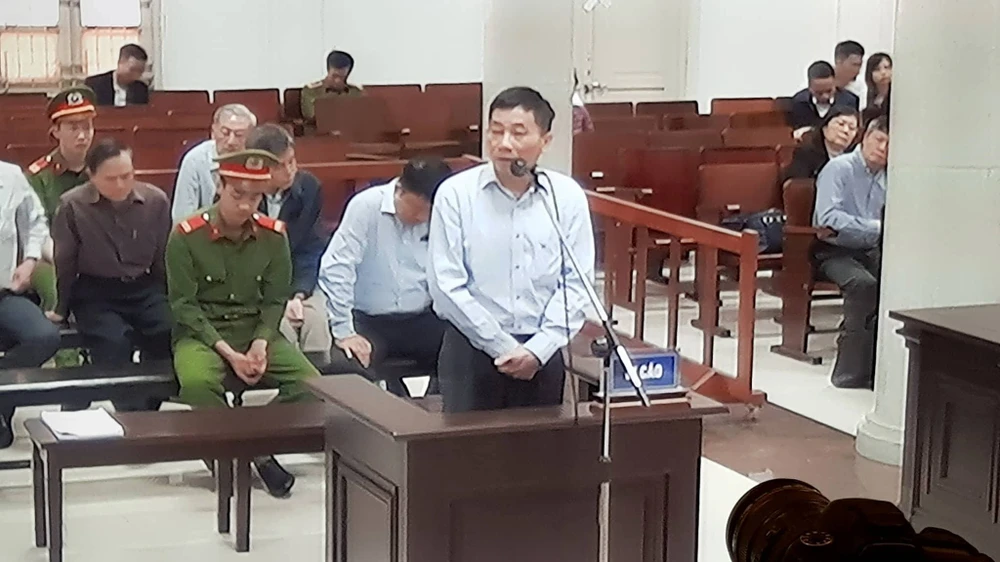 Ông Quỳnh phủ nhận có nhận căn hộ tiền tỉ từ Oceanbank ảnh 1