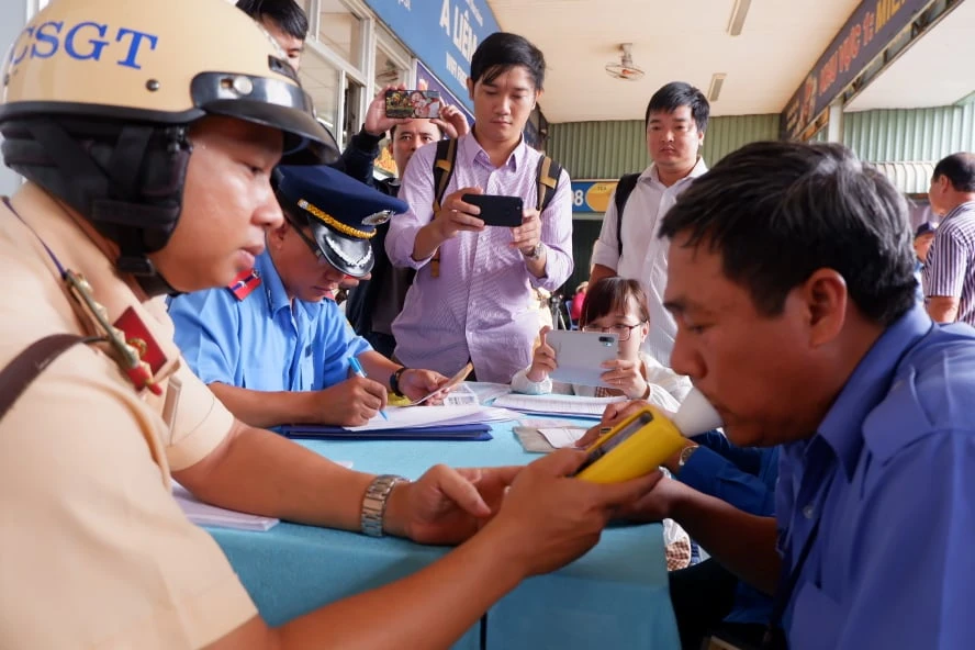 kiem-tra-nong-do-con