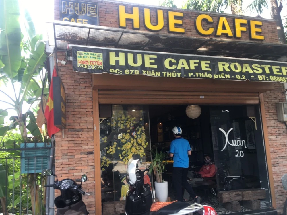 KHONG-DEO-KHAU-TRANG-BI-PHAT-4