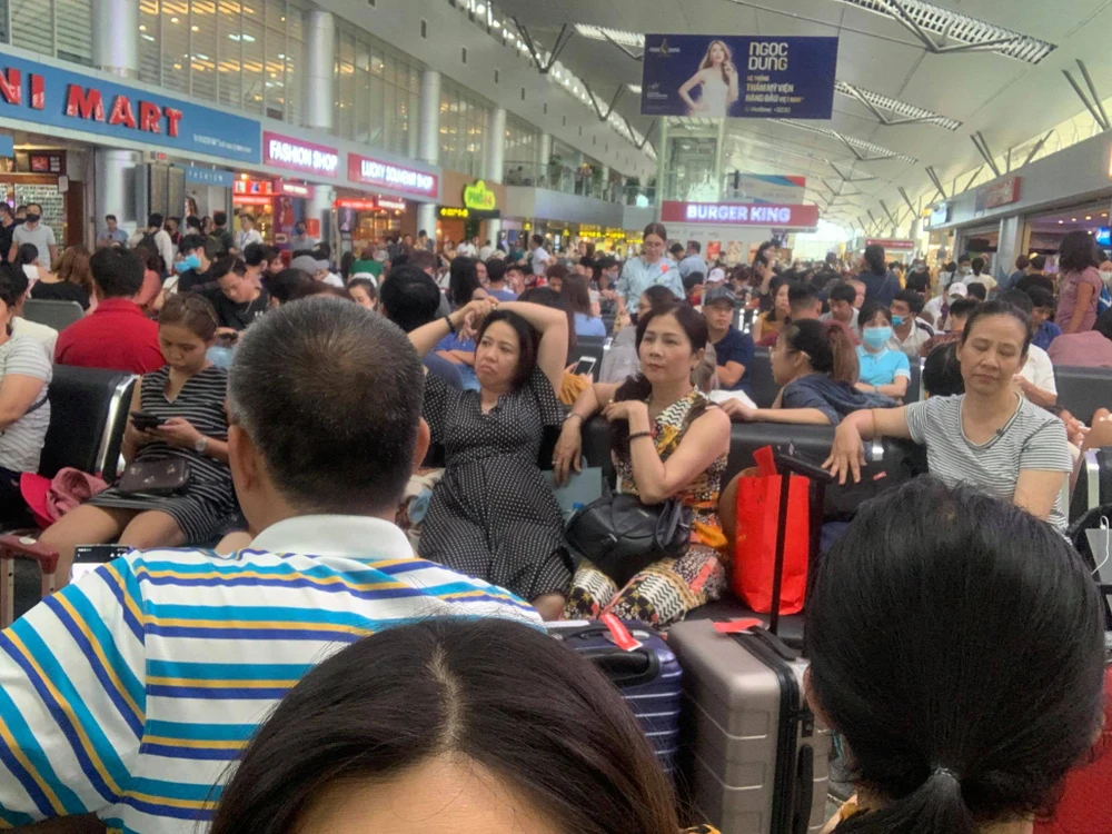 may-bay-truot-khoi-duong-bang-1