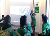 Grab đối thoại gì với tài xế Hà Nội?