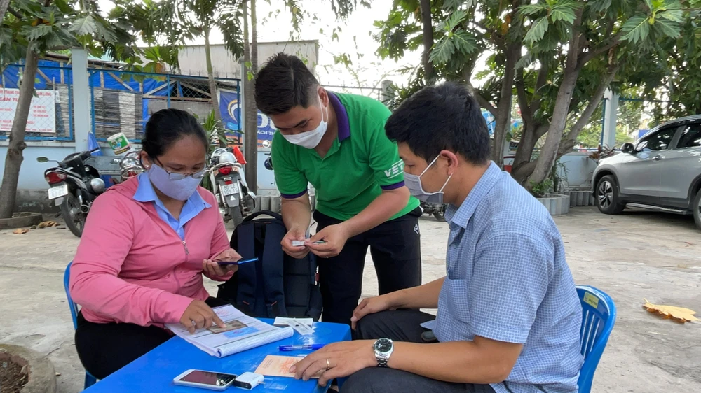 Giảm 50% giá vé BOT cho người dân dọc tuyến xa lộ Hà Nội ảnh 2