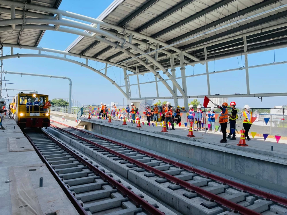 Dự kiến tuyến metro số 1 sẽ hoàn thành vào cuối năm 2023. Ảnh: ĐT.