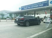 Siết quy định miễn phí qua trạm BOT vì nhiều xe ‘giả mạo’ hàng cứu trợ
