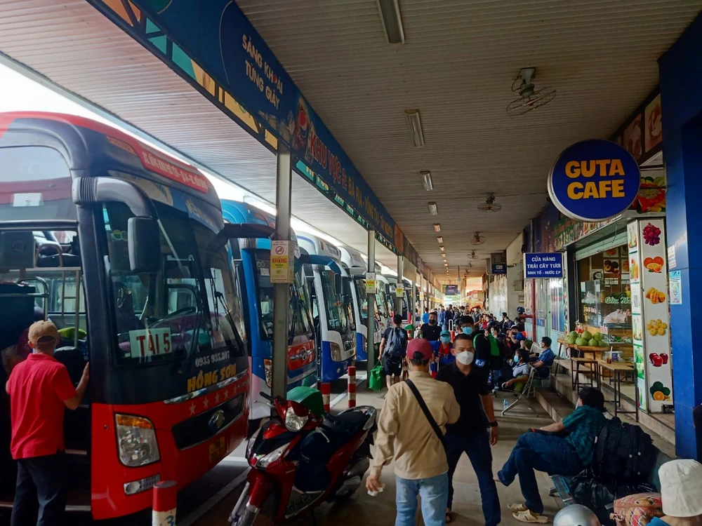26 Tết, bến xe bắt đầu nhộn nhịp trở lại ảnh 5