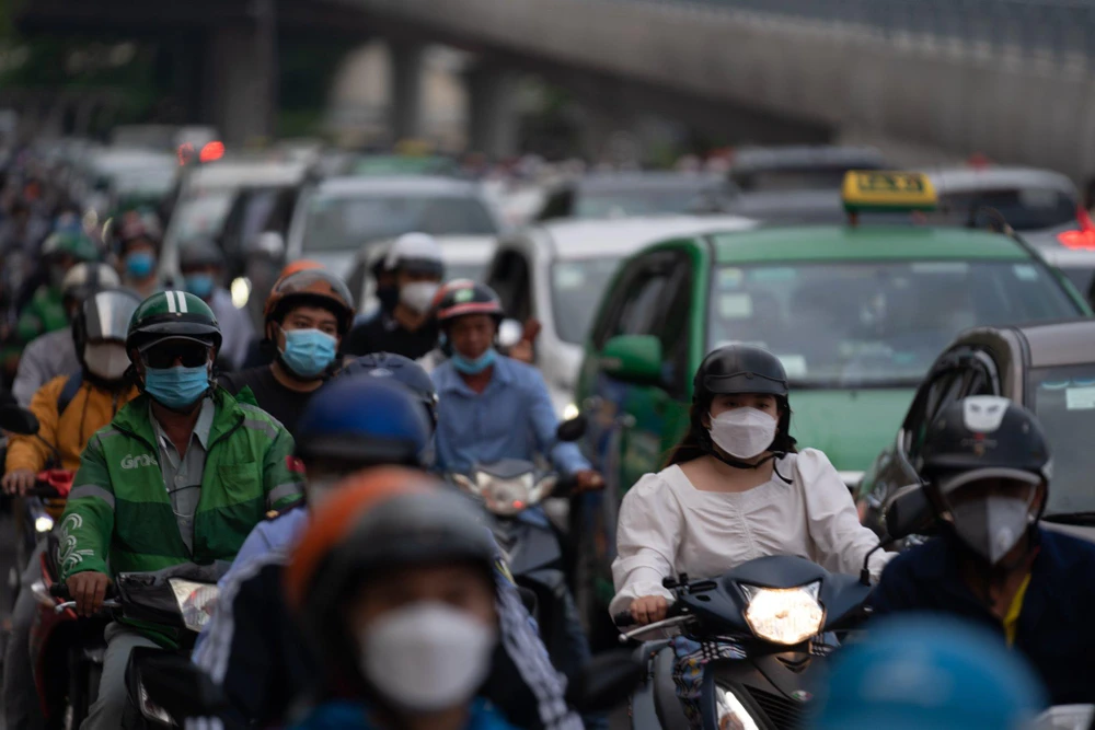 Người dân TP.HCM rất mong muốn cầu Thủ Thiêm 2 mau chóng hoàn thành, kết nối đôi bờ. Ảnh: ĐT.