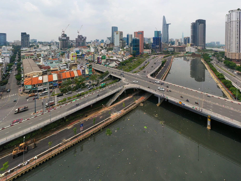 Tuyến đường được hoàn thành sẽ giúp cho việc di chuyển từ đường Nguyễn Thái Học đến đường Pasteur dễ dàng hơn. Ảnh: ĐT.