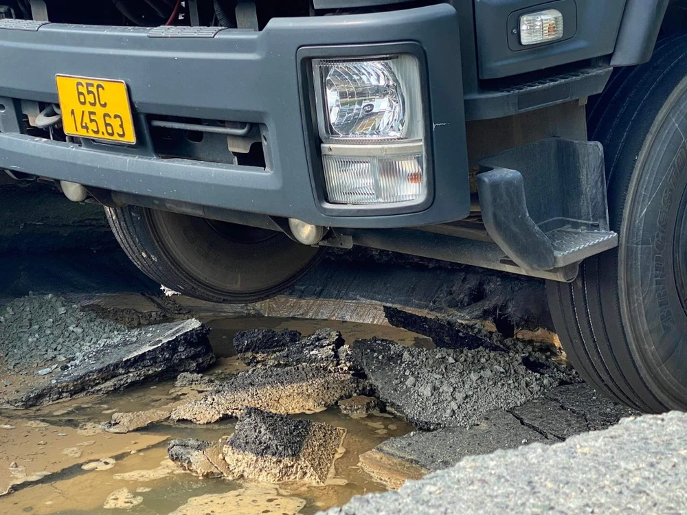 Sự cố này sẽ được khắc phục, hoàn trả trong đêm 20-4. Ảnh: ĐT.