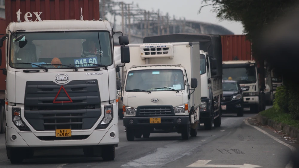 Khu vực cụm cảng Trường Thọ thường xuyên kẹt xe. Ảnh: ĐT.