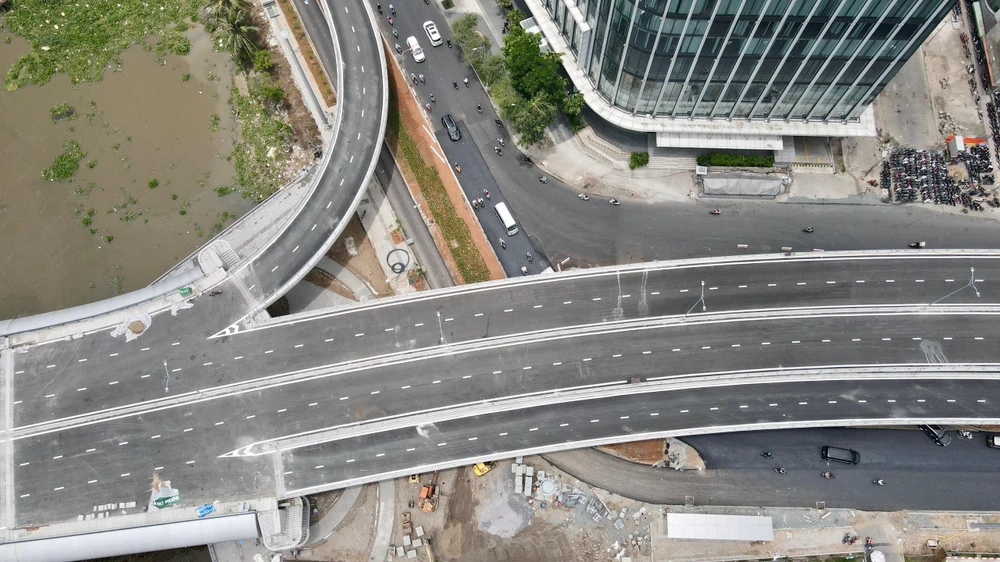 Cận cảnh dự án cầu Thủ Thiêm 2 từ trên cao. Ảnh: ĐT.