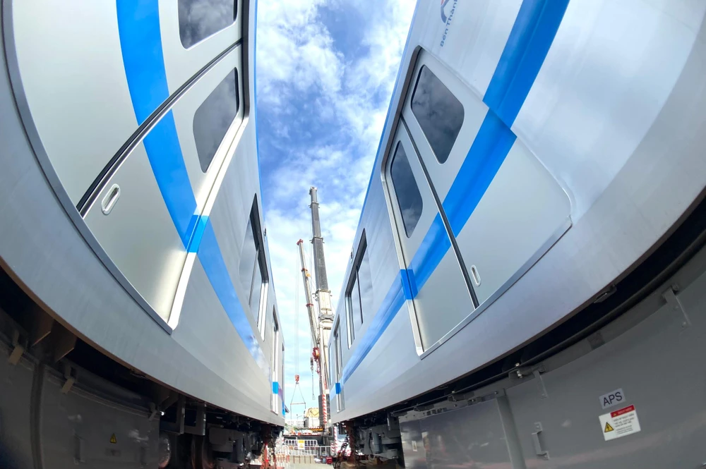 Các đoàn tàu sau khi về Depot Long Bình sẽ được kết nối với hệ thống tín hiệu tại khu vực này.