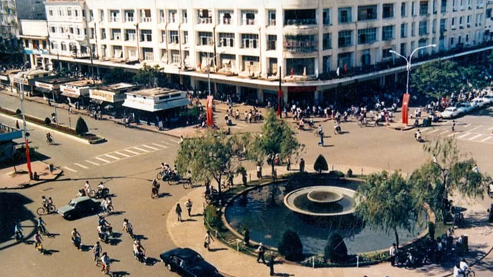 Hình ảnh bùng binh Bồn Kèn. Ảnh: Sưu tầm.