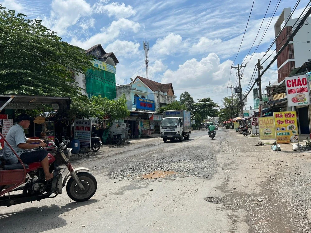 Từ 2020 đến nay, tuyến đường chưa được nâng cấp, mở rộng theo đúng kế hoạch. Ảnh: ĐT.