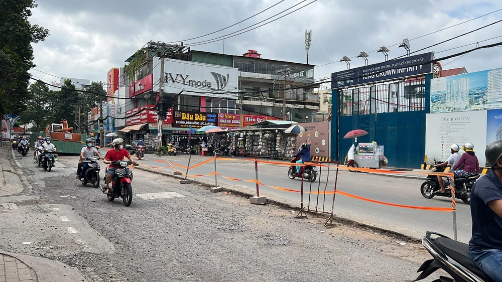 Sở GTVT TP.HCM đề nghị TP Thủ Đức nhắc nhở chủ đầu tư nhanh chóng khắc phục.