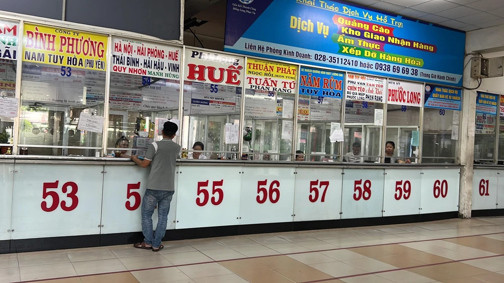 Hành khách chủ yếu di chuyển về các tỉnh miền Tây, Tây Nguyên và các tỉnh lân cận. Ảnh: ĐT.