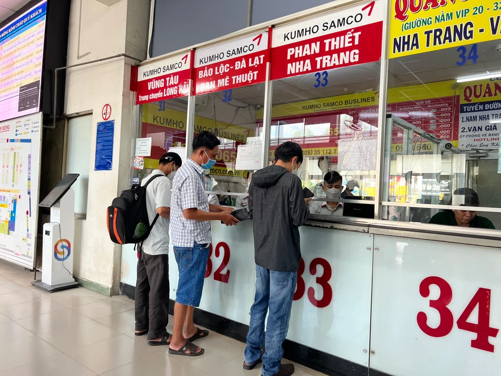 Sở GTVT TP yêu cầu các đơn vị đảm bảo phương tiện phục vụ người dân. Ảnh: Đào Trang.